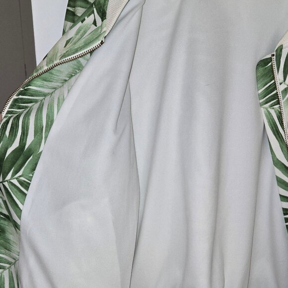 FOREVER 21+ PALM BOMBER JACKET - SIZE 0X - Picture 4 of 4